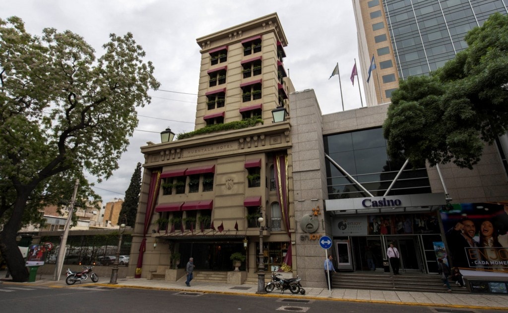 Hotel Huentala